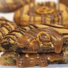 Caramel Pretzel Choc Chip Cookies