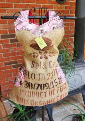 Recycled Burlap Red-Checked Coffee Cup Apron