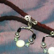 Mother of Pearl and Glass Dread Jewelry Set on Silver