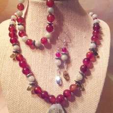 Carnelian and Jade Necklace, Bracelet and Earrings