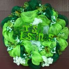 St Patrick's Wreath
