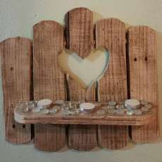 Rustic Wooden Shelf with Heart