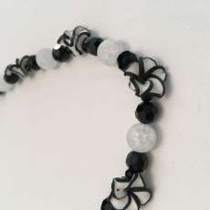 Black and White Flower Necklace