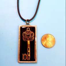 Key resin steampunk necklace