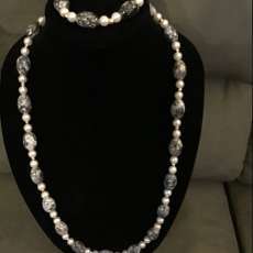 Marble Black and White Necklace