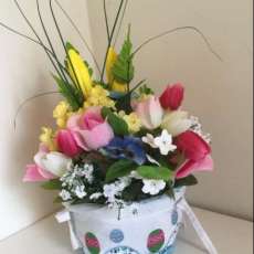 Small Spring Basket with decorative cover