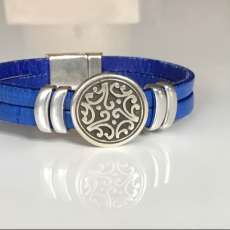 Celtic magnetic close bracelet