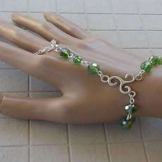 Emerald Faceted Crystal Ring with Bracelet