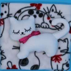 CodyKids White Cat fleece blanket and toy