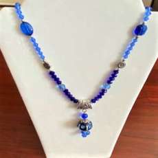 Handmade Dark Blue Crystal with Dangling Pendent Necklace Set
