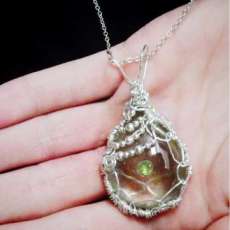 Sterling Silver Wire Weave Captured Natural Rutilated Quartz Embeded Natural Peridot Pendant