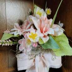 Distressed Chabby Chic Pale Pink Spring Flower Arrangement