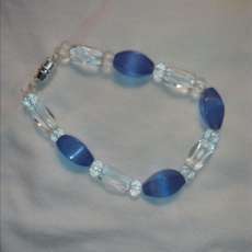 Blue & clear bracelet