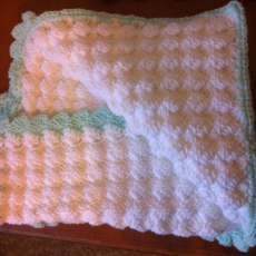 slanted shell hooded baby blanket