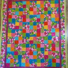 Handmade Tropical-Hibiscus  lap/ baby quilt (41 L x 34 W)