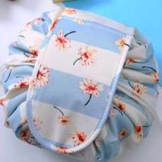 Drawstring Makeup Bag - Blue White Flowers