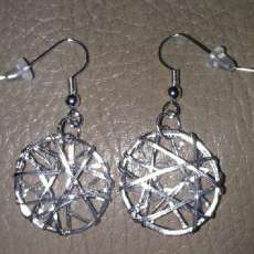 Wire wrapped dangle earrings