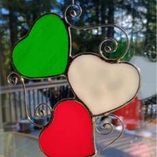 Mexican Flag Colored Heart Cluster