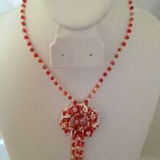 beaded necklace - red white
