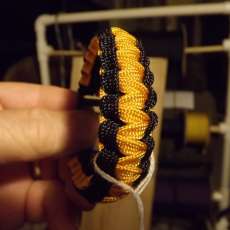 Cobra survival paracord bracelet