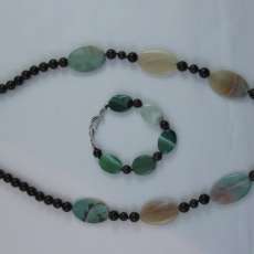 Agate and smokey quartz necklace and bracelet