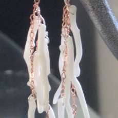 white coral & biwa pearls earrings in rosegold