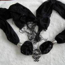 BLACK SILVER SPARKLE SCARF WITH BUFFERFLY PENDANT