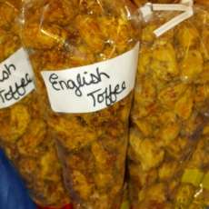 English Toffee Roasted Almonds