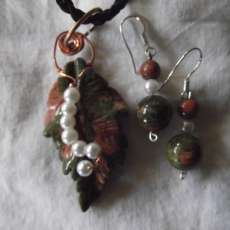 'Sweetheart' Unakite Leaf Pendant with Matching .925 Earrings