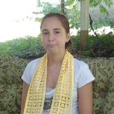 Yellow spiderweb scarf