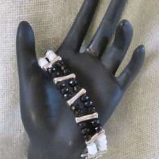 Black, White & Silver Beaded Bracelet