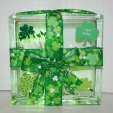 St Patrick's Day Lighted Glass Box