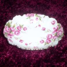VINTAGE COLLECTIBLE   LEFTON  CANDY  DISH  * WHITE WITH RED ROSES